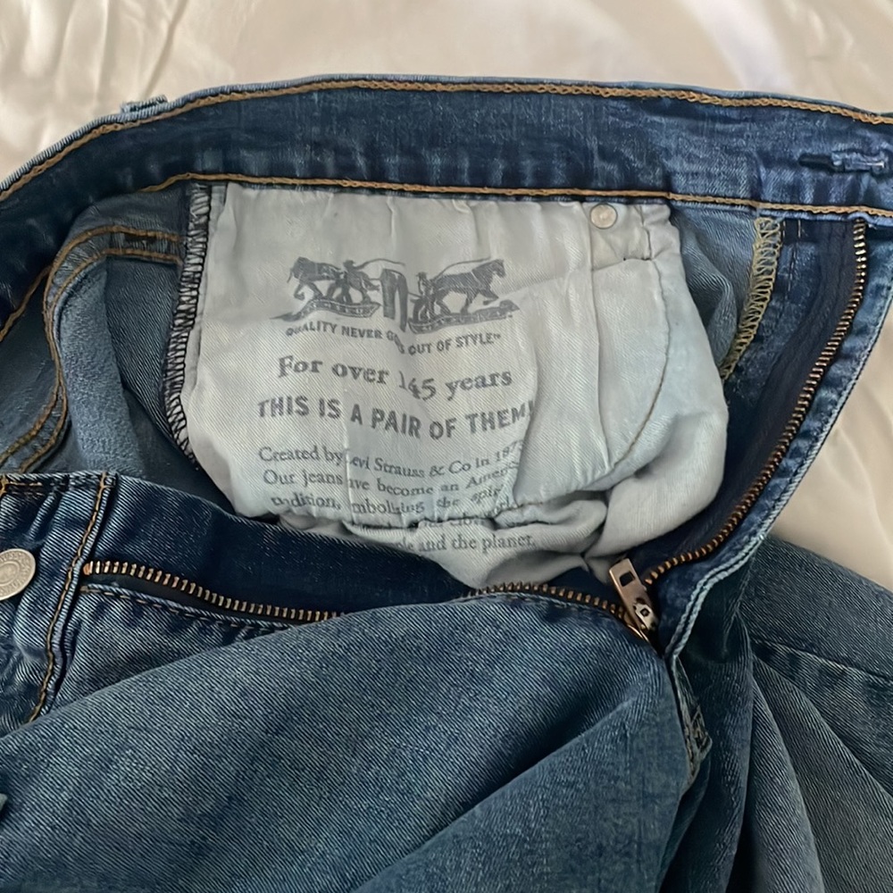 Levi’s 511 - Picture 2 of 3